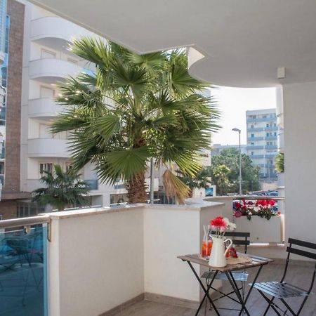 Nilu In Citta - Nuovo Appartamento Con Vista Mare 莫诺波利 外观 照片
