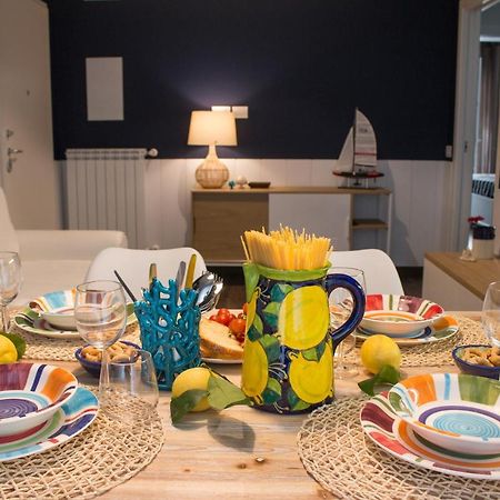 Nilu In Citta - Nuovo Appartamento Con Vista Mare 莫诺波利 外观 照片